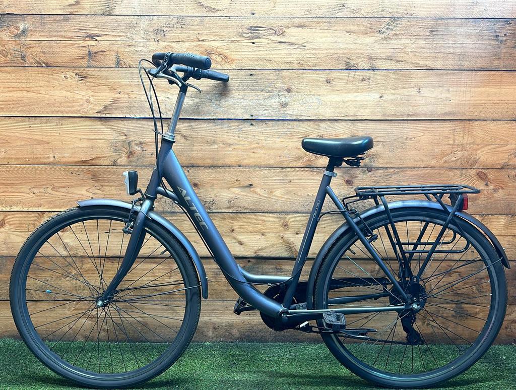 Altec Metro 7v 28inch 57cm