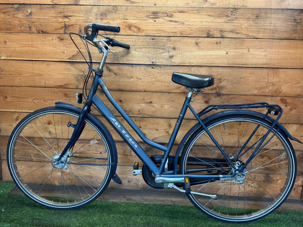 Altra Olympic 3v 28inch 53cm
