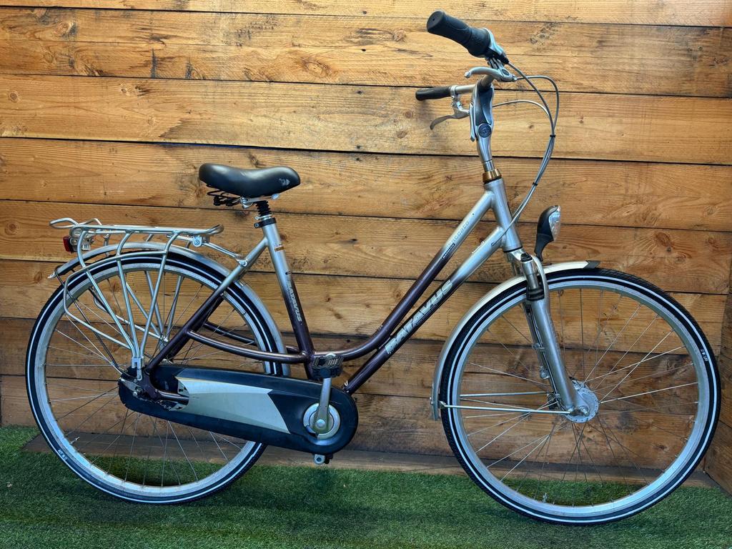Batavus Staccato 8v 28inch 53cm