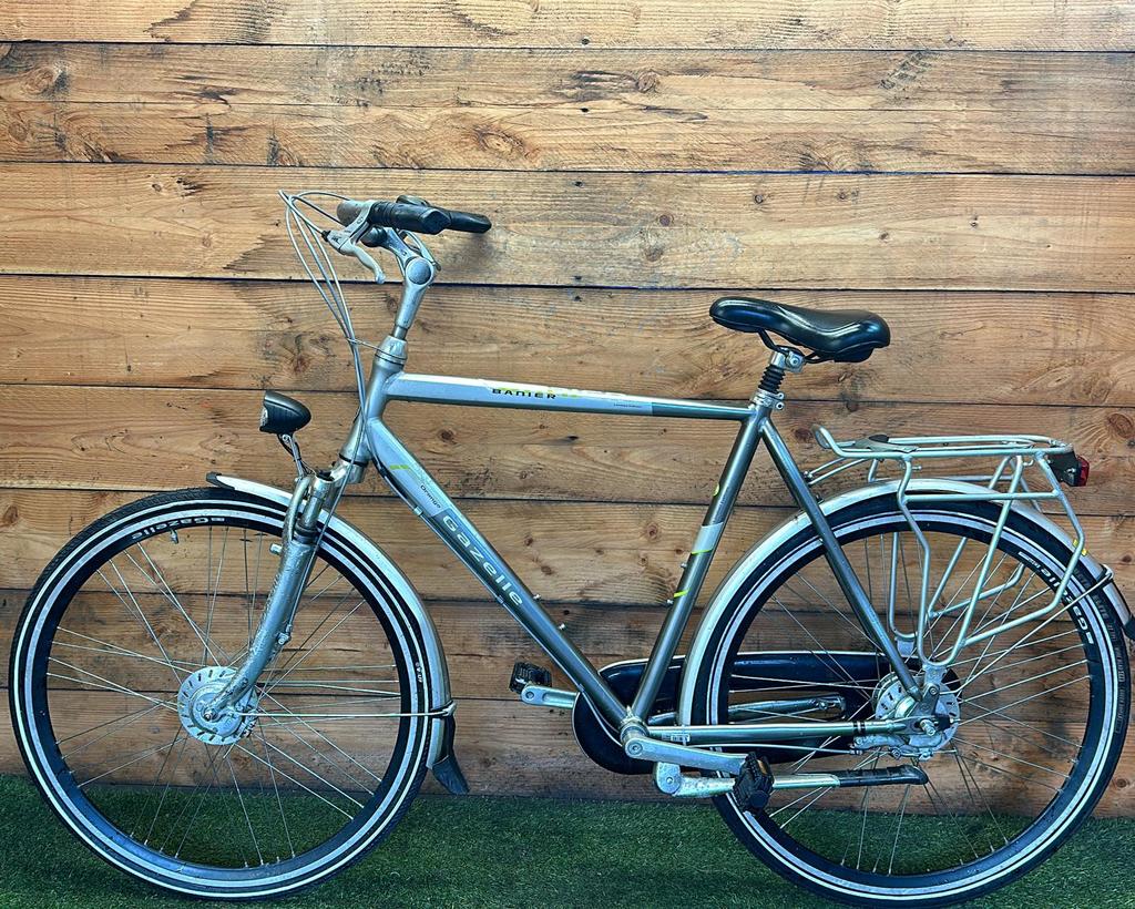 Gazelle Banier 8v 28inch 61cm
