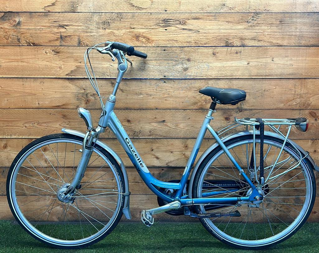 Gazelle Orange 3v 28inch 53cm