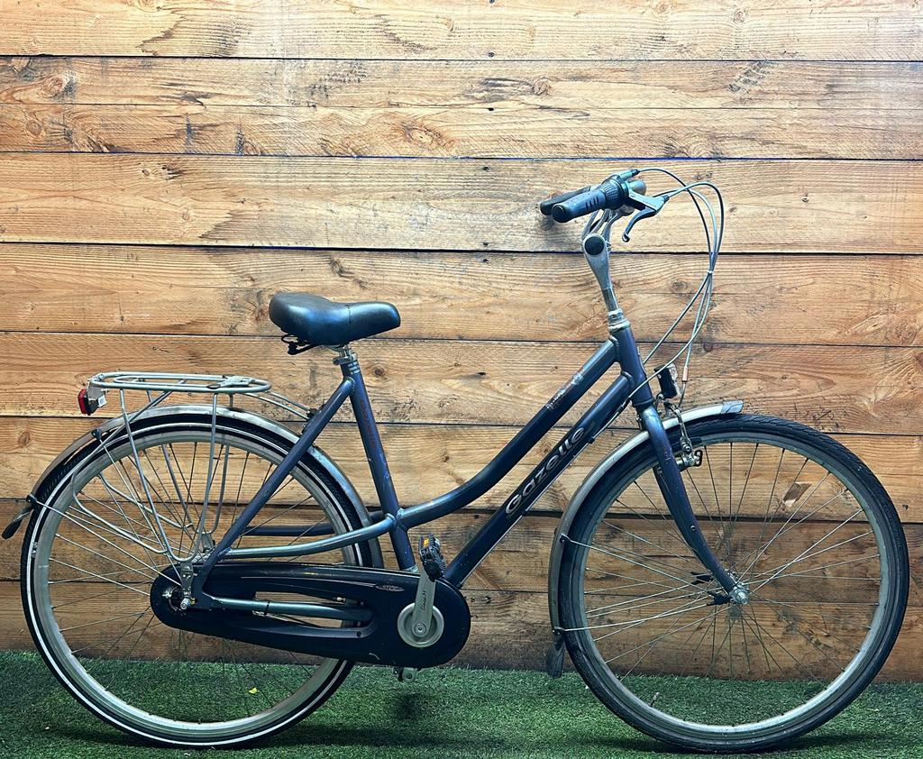 Gazelle Orange 7v 28inch 54cm