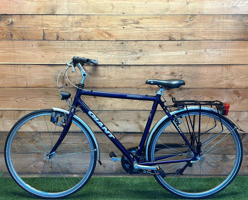 Giant Freerider 21v 28inch 57cm