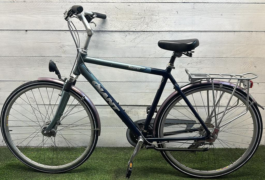 Giant Tourer