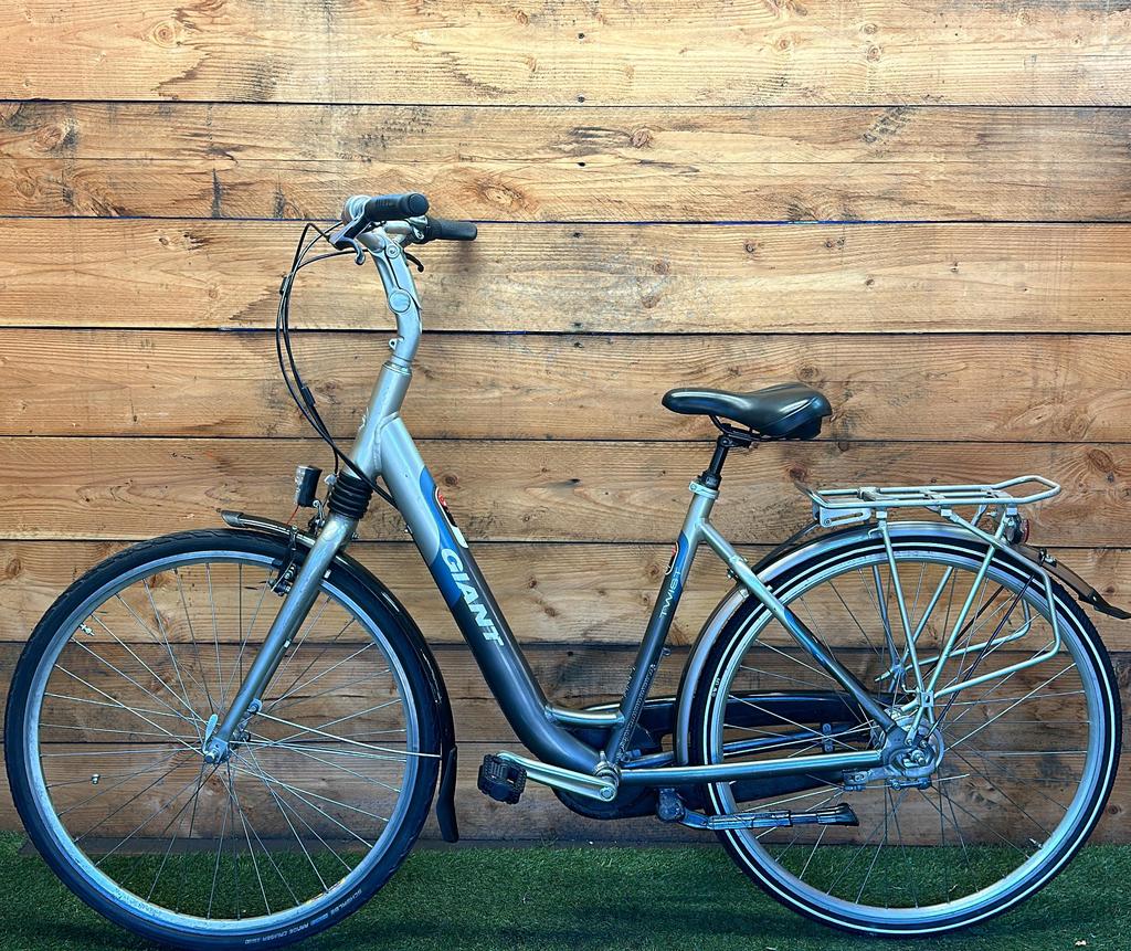 Giant Twist 7v 28inch 50cm