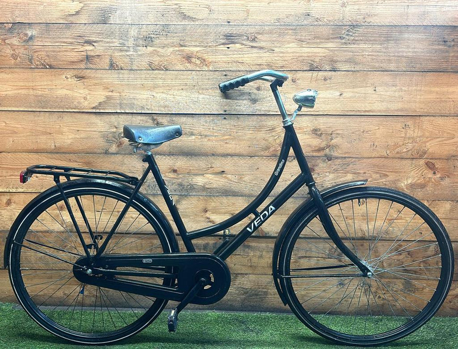 Veda Grandma 28inch 57cm